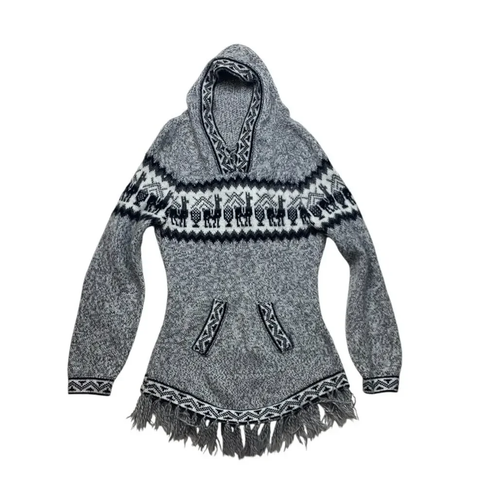 Grupo Bisanti small alpaca hooded knit Gray Black Llama Pattern Sweater